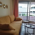 Zain * パリ